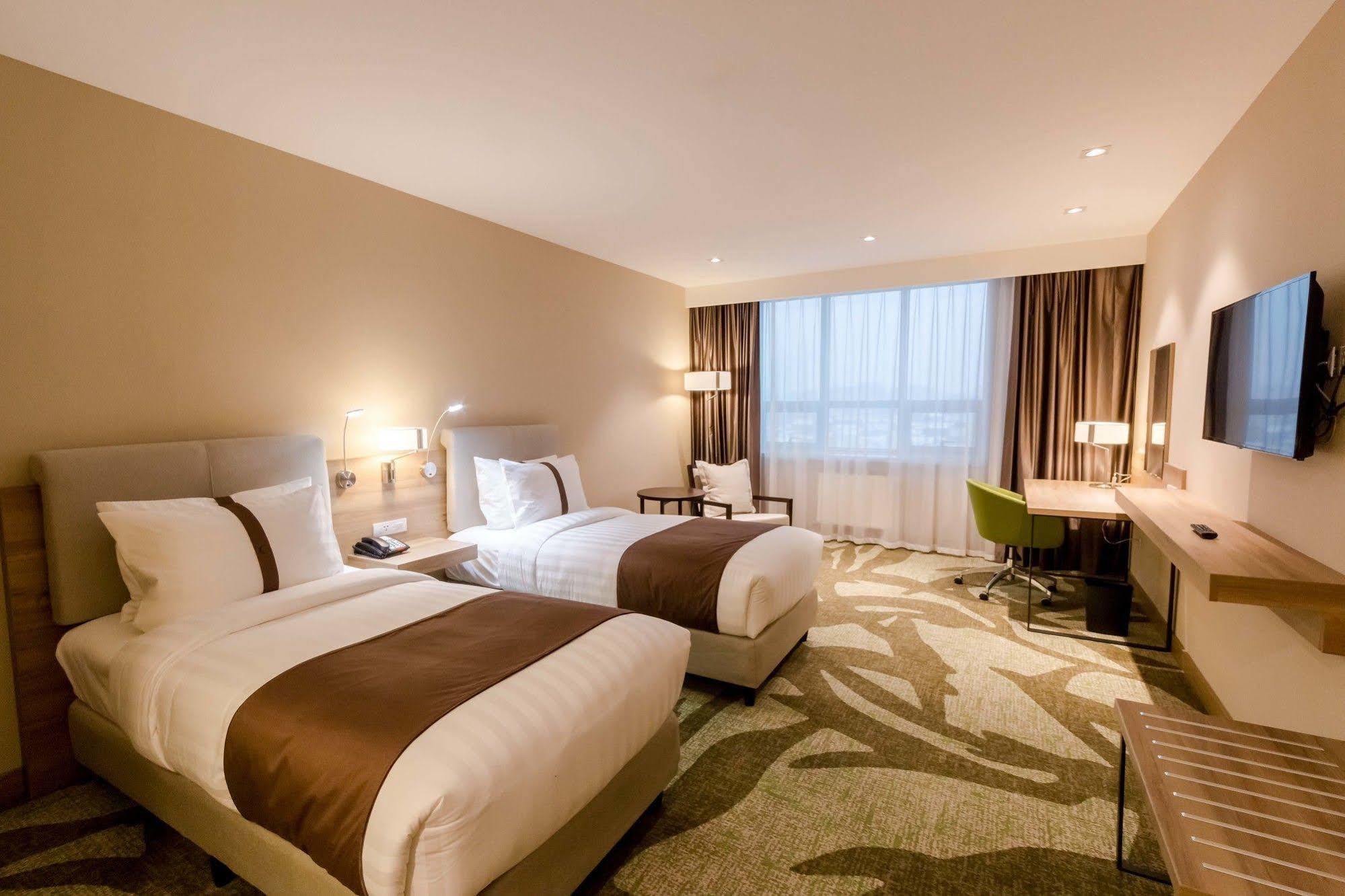 Holiday Inn Ulaanbaatar By Ihg Zewnętrze zdjęcie