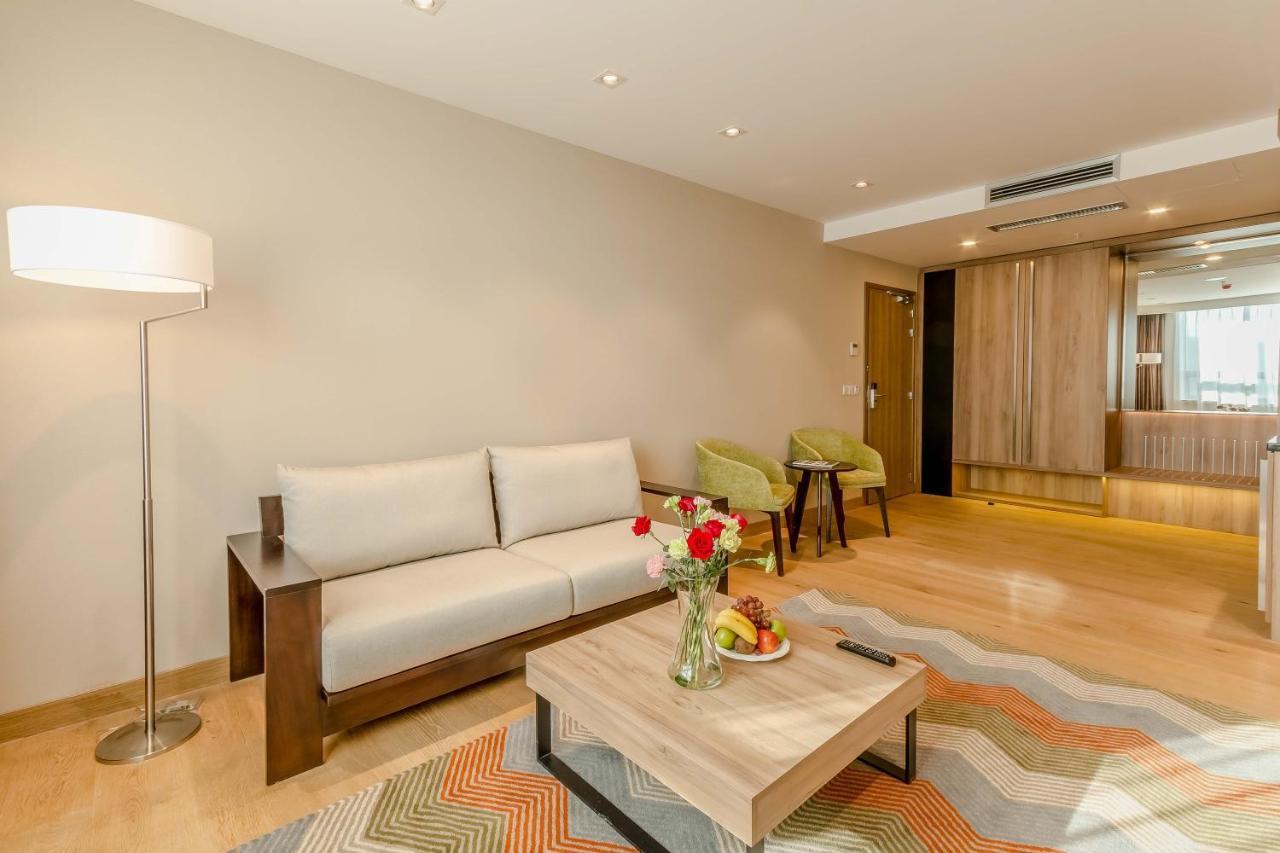 Holiday Inn Ulaanbaatar By Ihg Zewnętrze zdjęcie