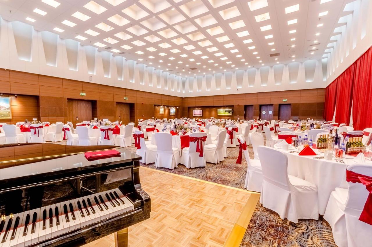 Holiday Inn Ulaanbaatar By Ihg Zewnętrze zdjęcie